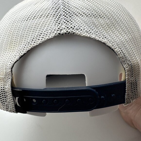 HURLEY Cap Hat Patched Striped Front Mesh Back Snapback Adj Yupoong Classics - Picture 3 of 5